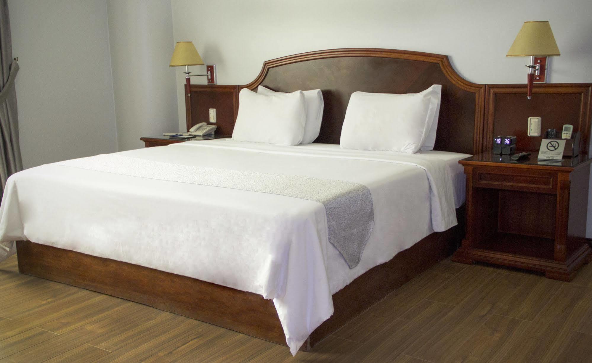 Kingdom Hotel