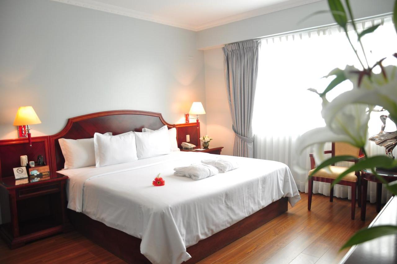 Kingdom Hotel